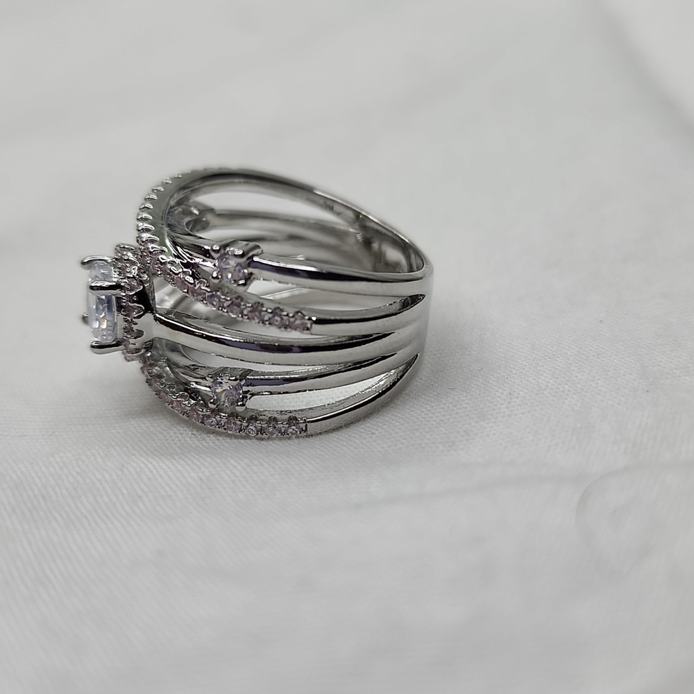 INFINITY DIAMOND RING🎄 - Picture 8 of 11